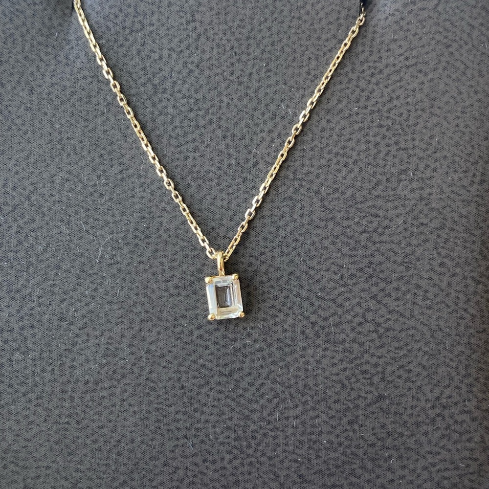 Mejuri topaz necklace
